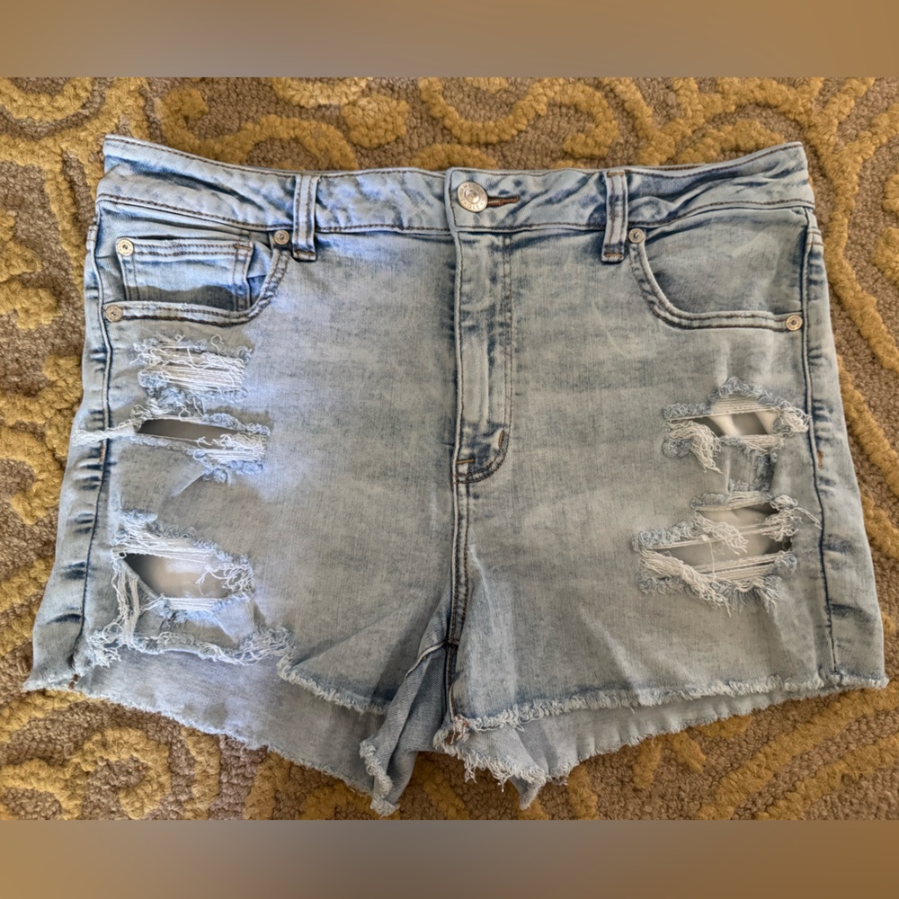 American Eagle Outfitters Size 16 Stretch Hi-Rise Light Blue Denim Shorts